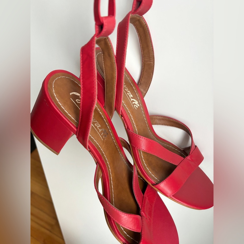 Red ankle strap sandals - Picture 2 of 5